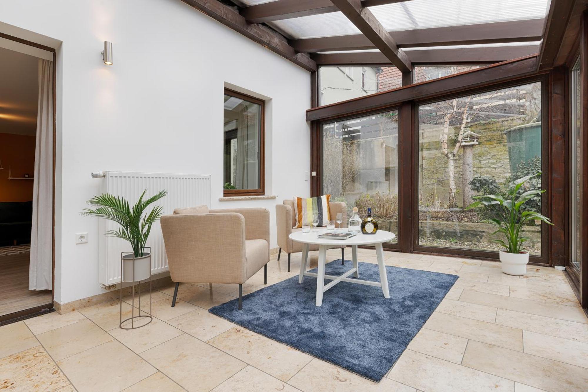 Homie Stay Badgasse - Fewos Am Main Mit Dachterrasse & Fahrradgarage Ochsenfurt Bagian luar foto